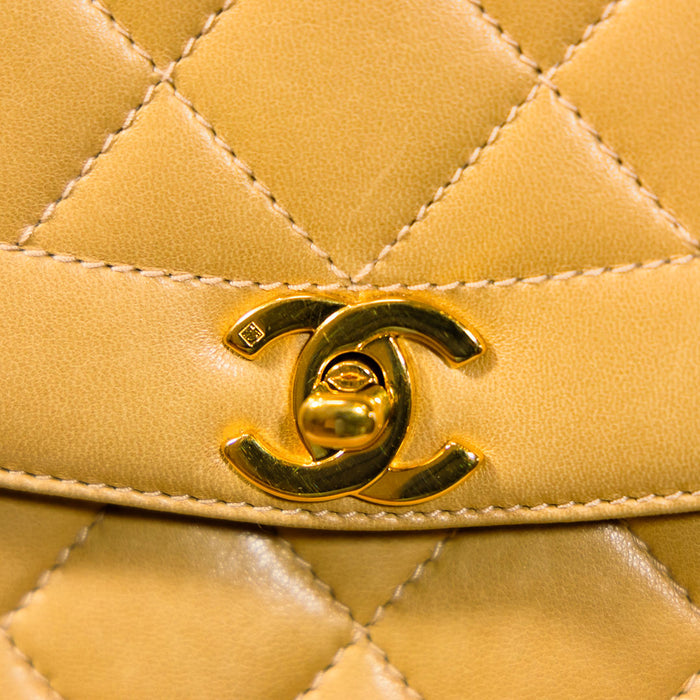 Chanel vintage shoulder Bag